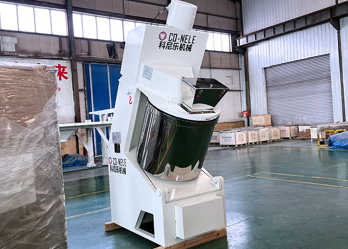 CR08 lab intensive mixer